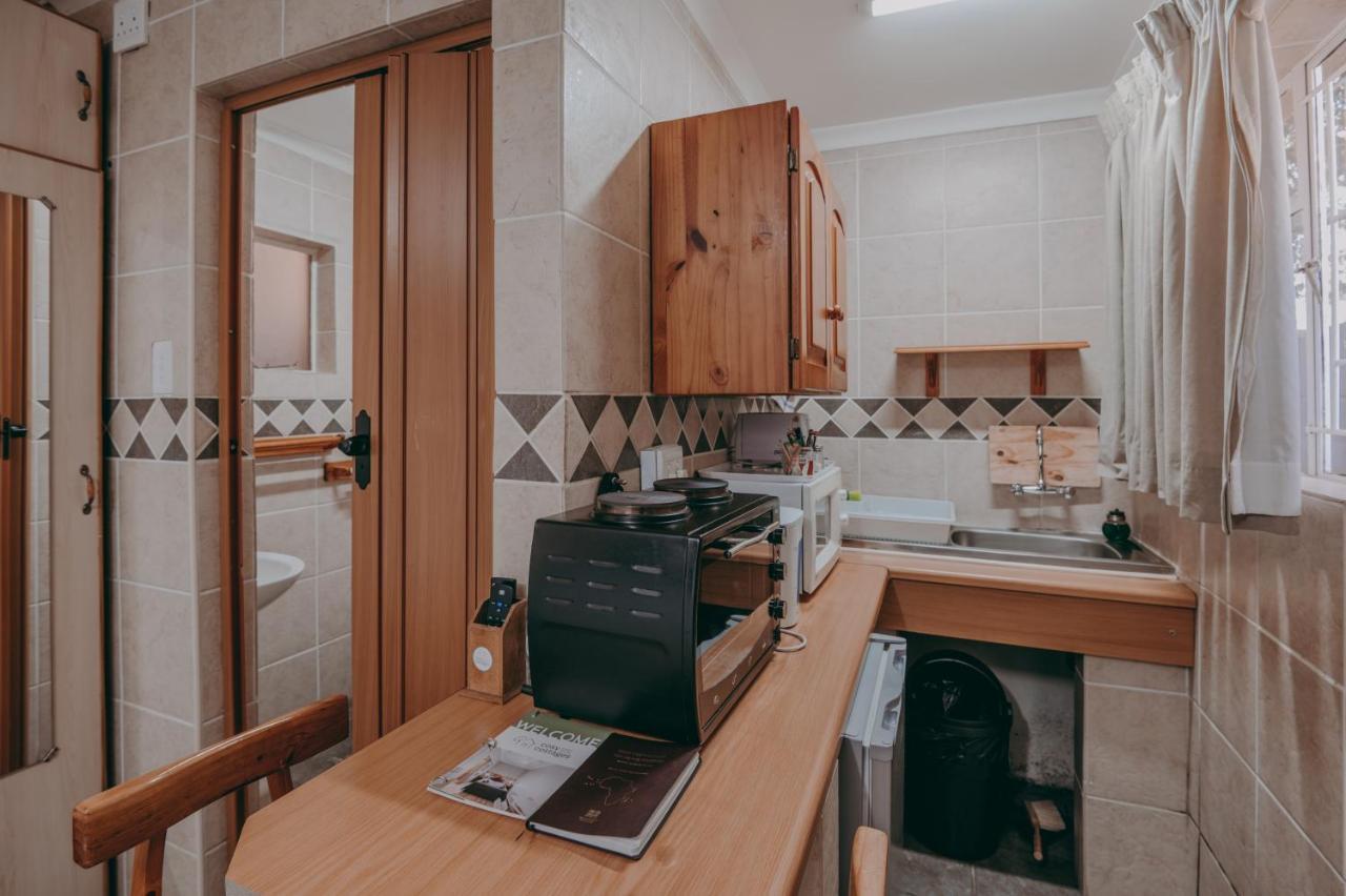 Cosy Cottages Guesthouse Potchefstroom Eksteriør bilde
